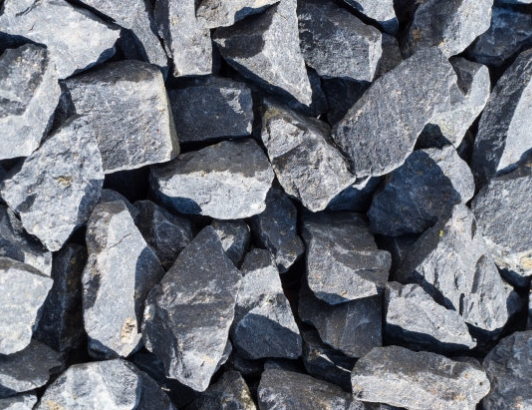 贵州1万吨玄武岩即将到达安徽芜湖，长江砂石市场竞争升级