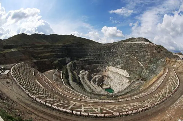 新疆将集中推介180多个拟出让矿业权项目