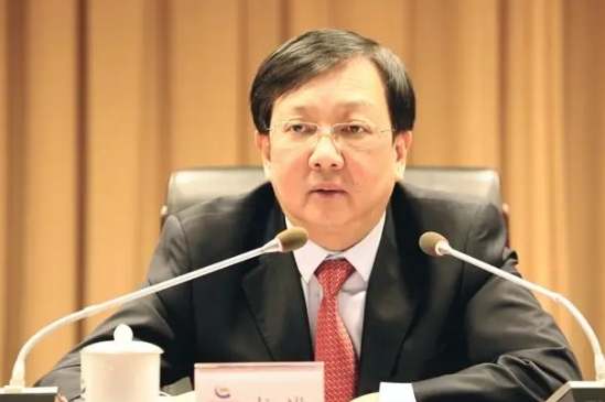 中国黄金集团原董事长卢进被查，一个月前刚刚卸任