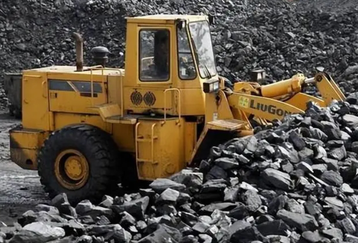 山西一煤矿人为致使甲烷传感器失效，3名责任人被依法移送司法机关