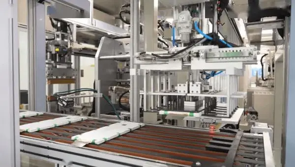 国内首条全固态锂电池量产线正式投产