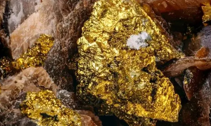 中国金矿的主要成矿系列类型