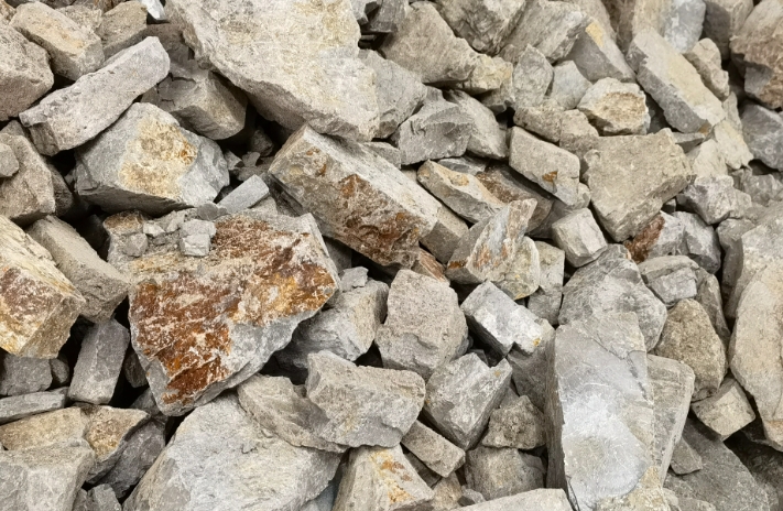 高岭土矿新消息！湖北超1200万吨采矿权起拍，福建探矿权1380万元出让
