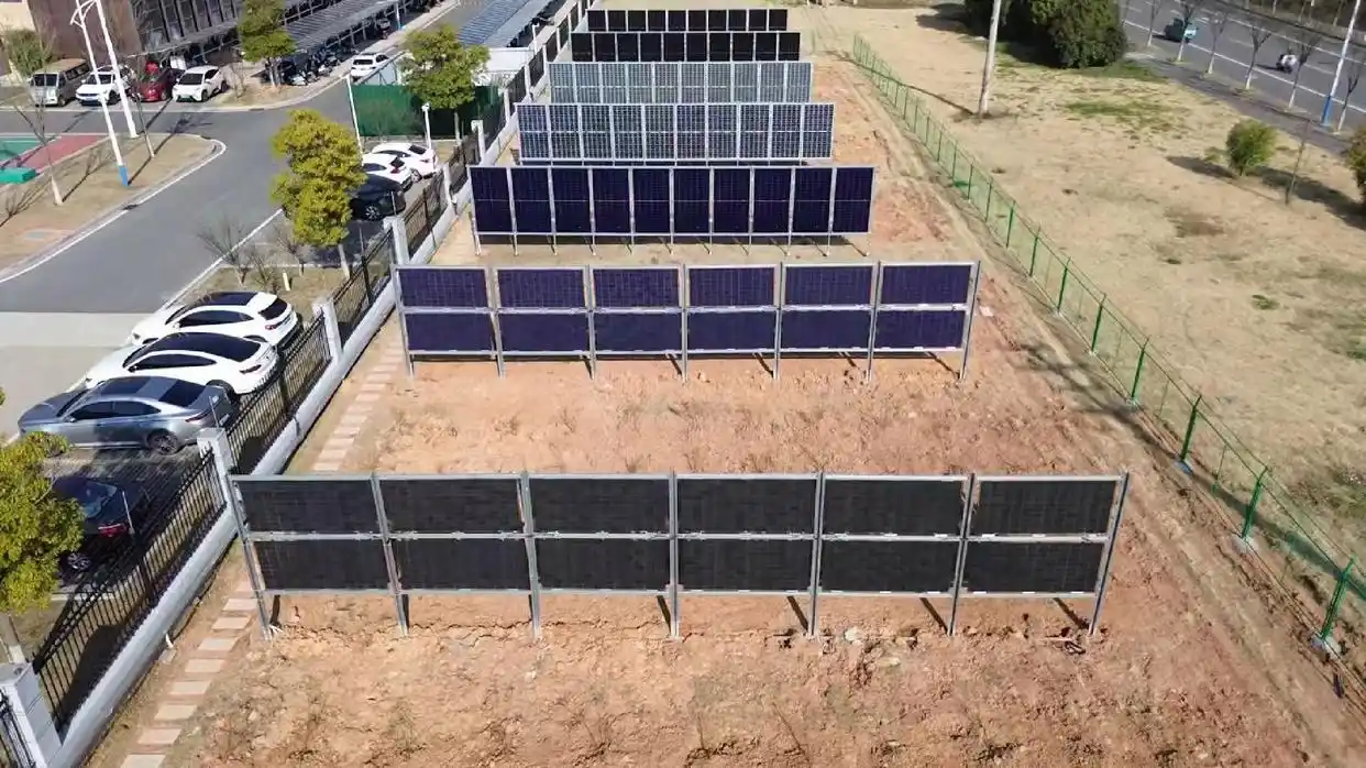 光伏组件效率世界纪录仅维持了两个星期，头部组件厂技术竞争有多拼？