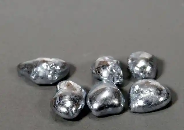 中国关键矿产出口禁令破功？美通过2国转运进口，已大量囤积镓锗