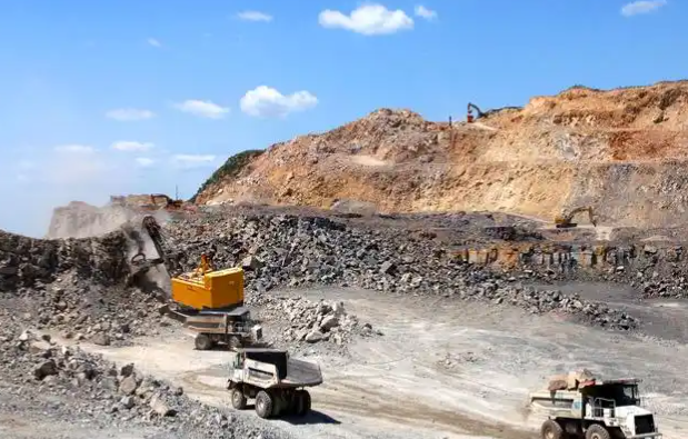 关闭石灰矿引诉讼，张家界中院：决定违法但1100万赔偿不予支持