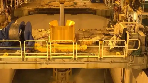 日本公开6000米深海采集稀土泥全过程